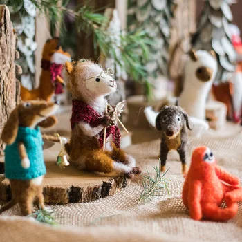 

Handicraft Art Wool Felt Doll Forest Animal Doll Gift Animation Image Ornament