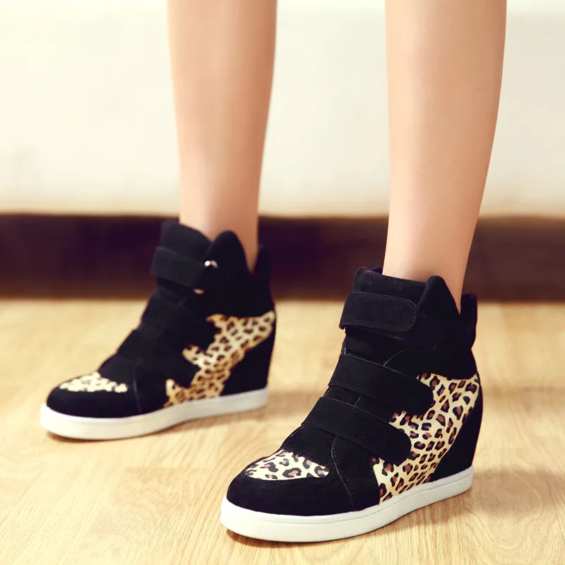 

2020 Autumn Women Casual Shoes Leopard Suede Ankle Boots Heels Platform Wedge Height Increasing Sneakers Women