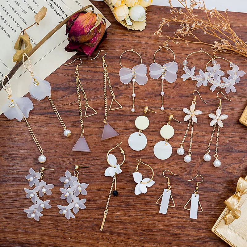 Exknl Multicolored Fashion Resin Flower Long Drop Earrings 2022 Designs Bohemia Handmade Petal Dangle Earrings For Women Gift