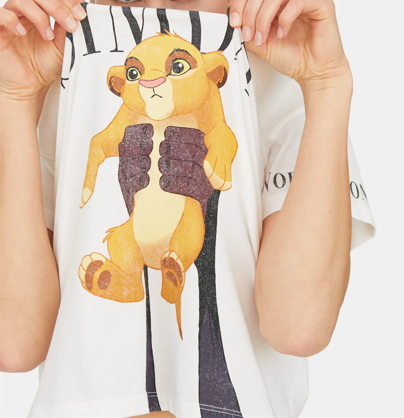 Новинка футболки с принтом Little Simba футболка изображением Льва король для женщин