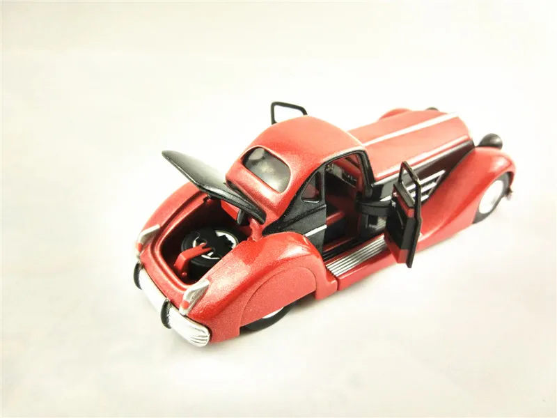 CORGI 1:43 Batmobile колеса поворотные двери багажник открытые литые модели автомобилей