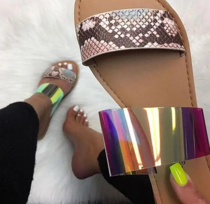 

Ladies Peep Toe Mixed Color Slippers Women Slip-on Summer Flats Sandals Female PU Leather Casual Slides Slingback Shoes 2019 Hot