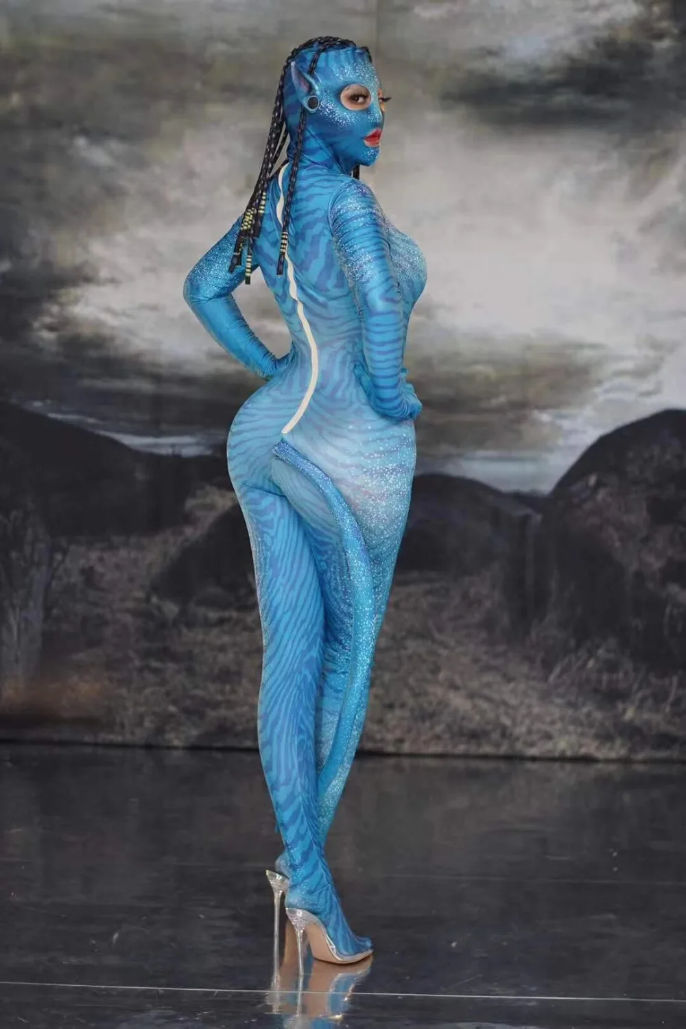 Avatar coverall (12)