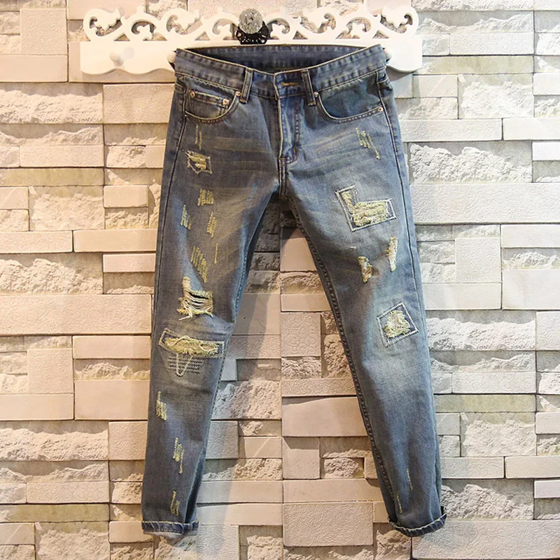 Spring and autumn 2020 Fashion Casual patch men's jeans ripped hole teenagers pencil pants feet denim pants Slim youth pants men Spring and autumn 2020 Fashion Casual patch men's jeans ripped hole teenagers pencil pants feet denim pants Slim youth pants men