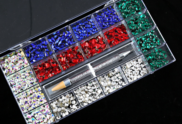 Multi Nail Rhinestones Kit Flatback 240pcs Alloy Charms (Neon,Pink,AB,Blue) Glass Jewelry Nail Art Crystal Box 2022