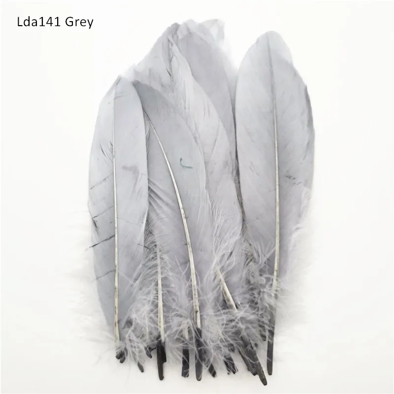 Lda141 Grey 50 шт. натуральный Гусь Nagoire свободные перья для рукоделия 5-8 дюймов/14-20 см ювелирные изделия Аксессуары для одежды Свадебные украшения - Цвет: Lda141 Grey