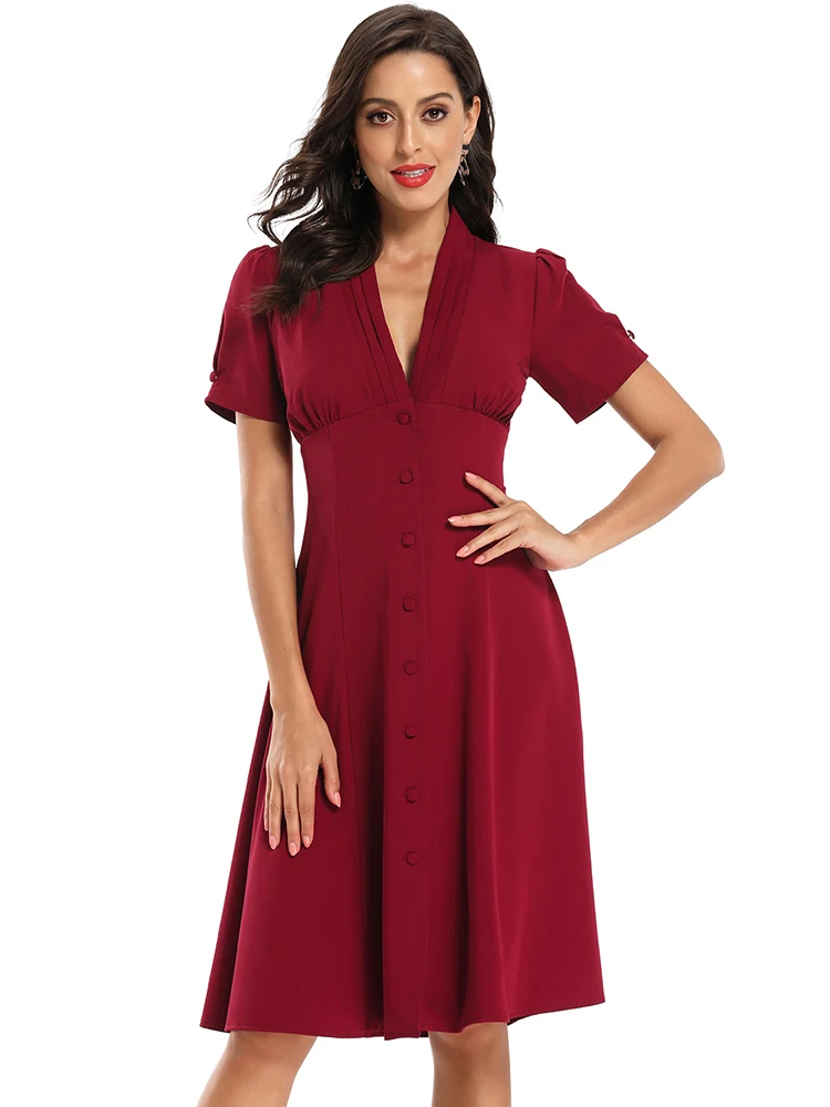 Женское формальное платье до колена с треугольным вырезом и кнопками коротким