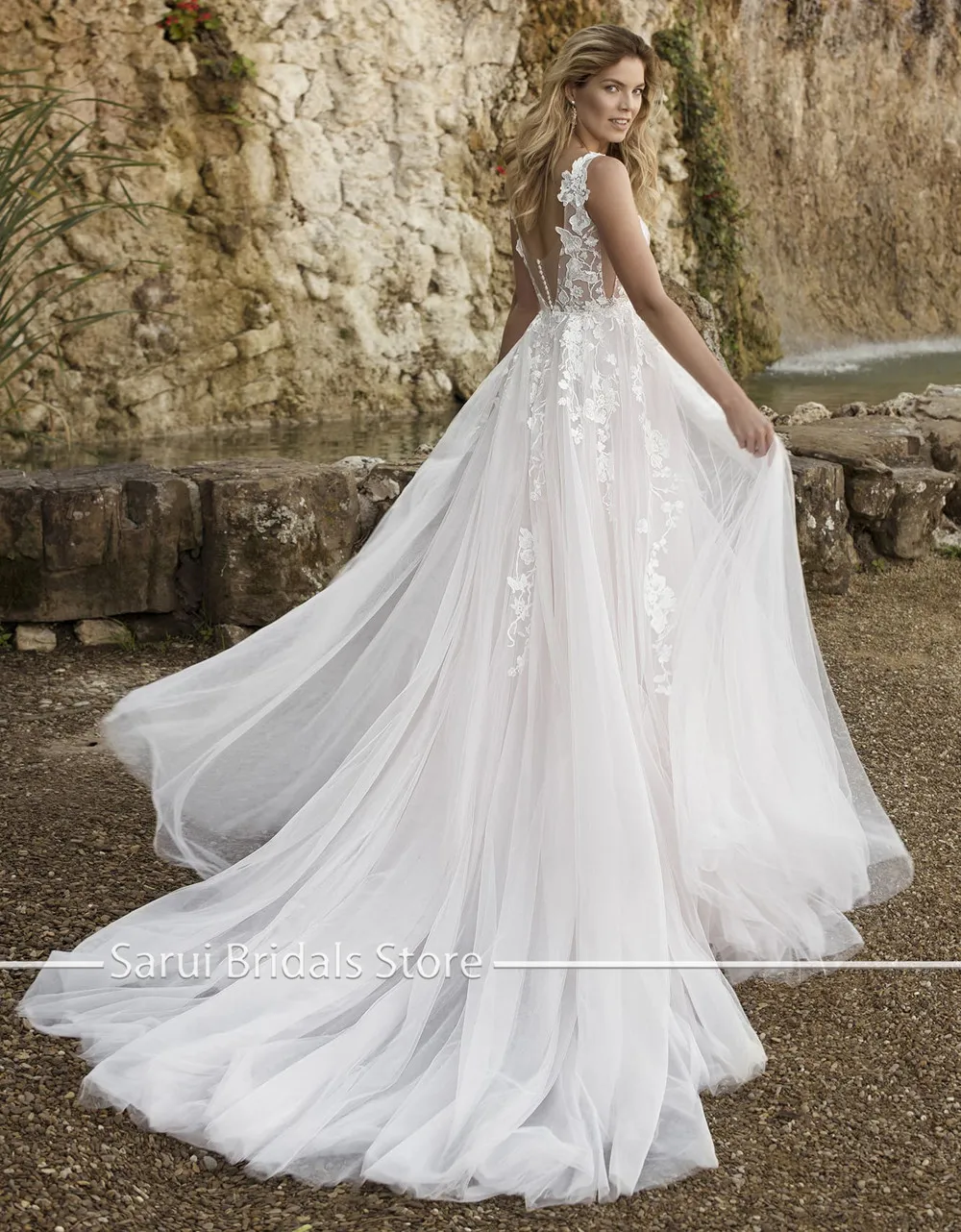 V Neck Wedding Dresses 2020 Floor Length Applique Back Button Sleeveless A Line Backless Tulle Bridal Dress Vestido De Noiva