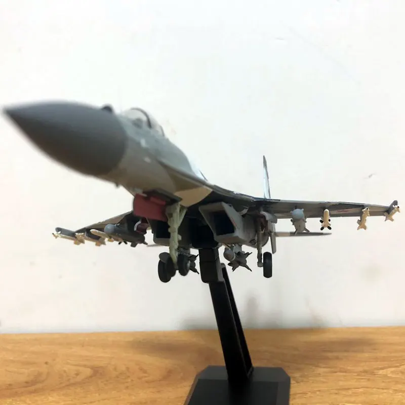 SU35 SNOW (4)