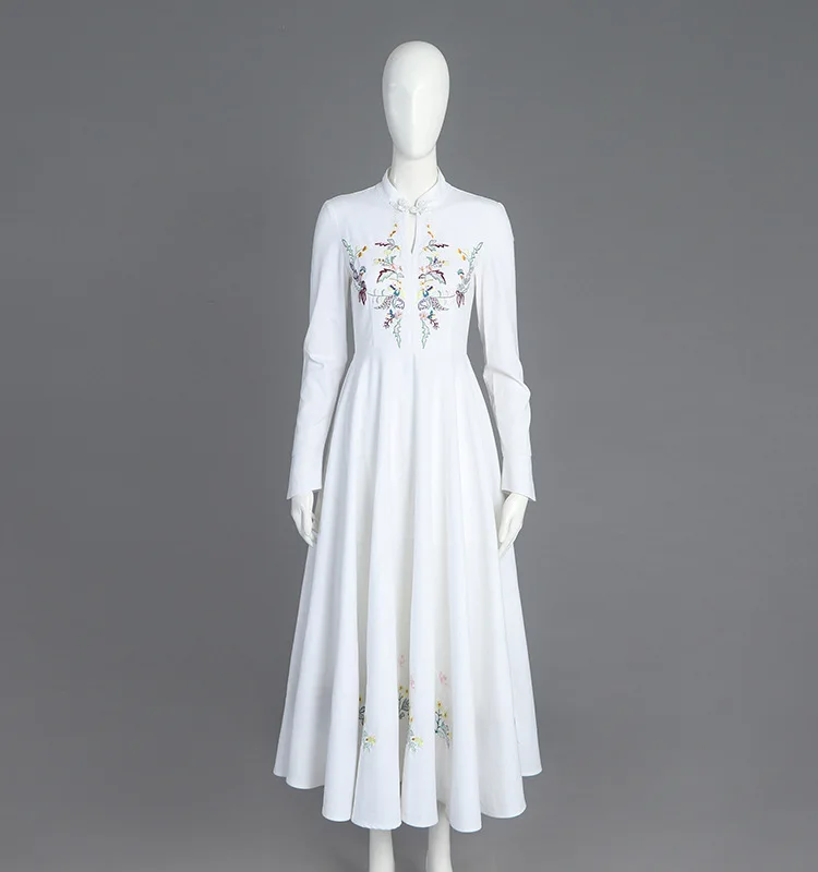 Китайское Стильное женское платье весеннее винтажное cheongsam цветочное Вышитое Платье макси с длинным рукавом облегающее и расклешенное белое вечерние платье