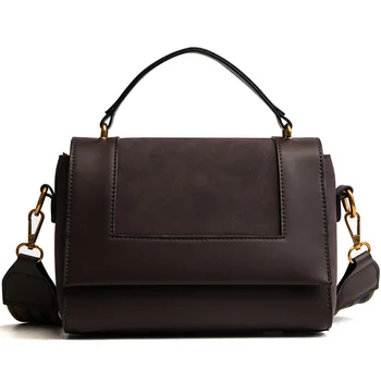 

Winter 2019 new wave of female bag portable retro fashion casual women's bag Messenger