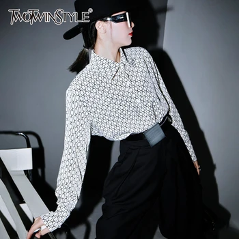 

TWOTWINSTYLE Casual Print Women Shirt Lapel Collar Lantern Long Sleeve Loose Hit Color Blouse Female Clothing 2020 Spring Tide
