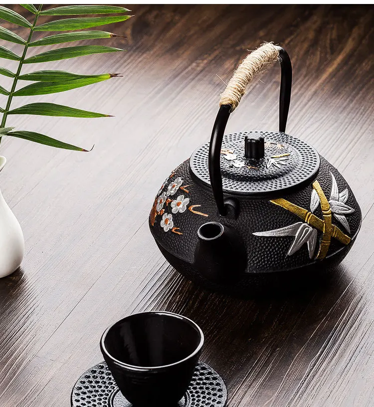 Японский стиль чугунный чайник цветок сливы бамбук Tetsubin бытовой Чайный домик с помощью чайника железная бутылка