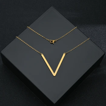 قلادات من الألف إلى الياء مصنوعة من الفولاذ المقاوم للصدأ باللون الذهبي/الفضي 1