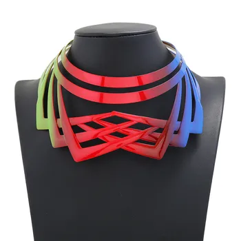 

LZHLQ Metal Statement Colorful Necklace Women Jewelry Punk Style Necklaces Pendants Fashion Collier Rock Street Female