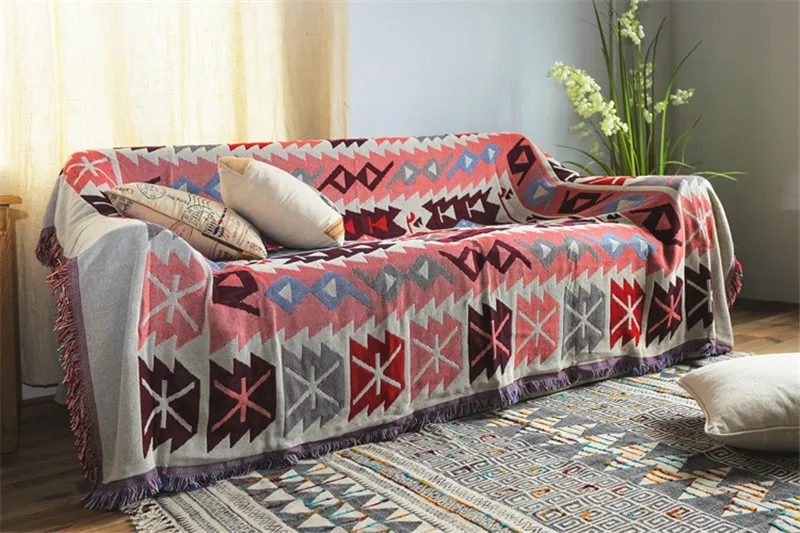 9068257266_589375244