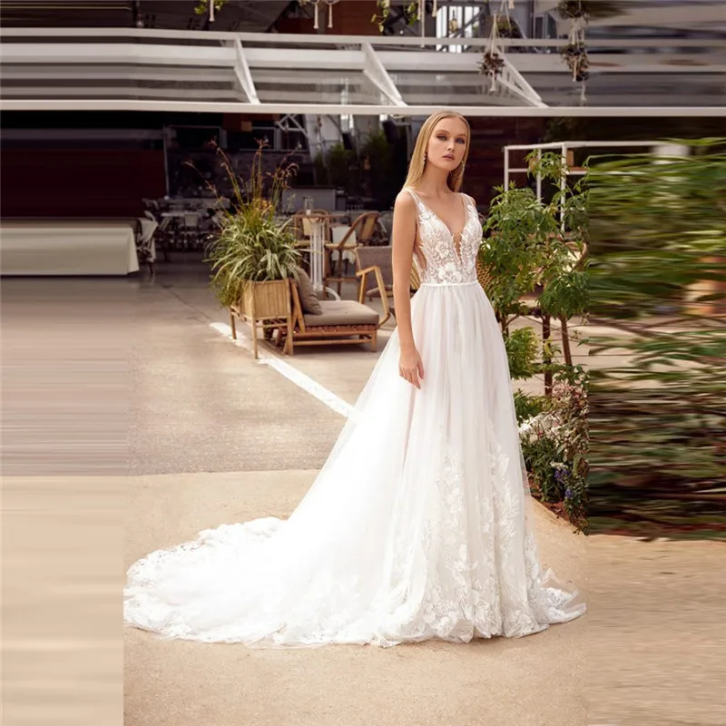 

Sexy V-Neck A-Line Wedding Dresses Lace Appliques Garden Custom Sleeveless 2021 Bridal Gowns Backless Spring New
