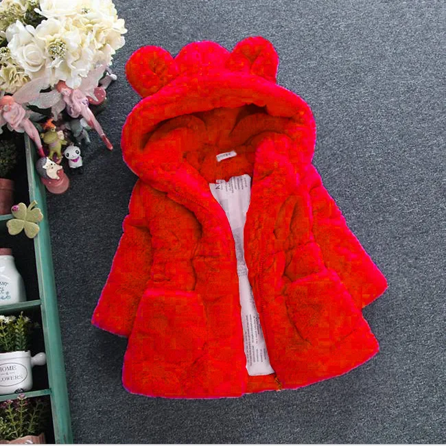 Теплая верхняя одежда для девочек; Новинка; сезон осень-зима; модное плотное пальто с капюшоном из искусственного меха для маленьких девочек; пальто; куртка; Одежда для новорожденных
