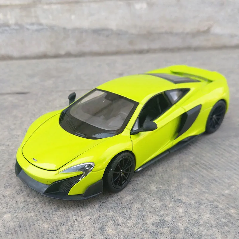 Welly 1:24 MCLAREN 675LT alloy car model Diecasts & Toy Vehicles Collect gifts Non-remote control type transport toy