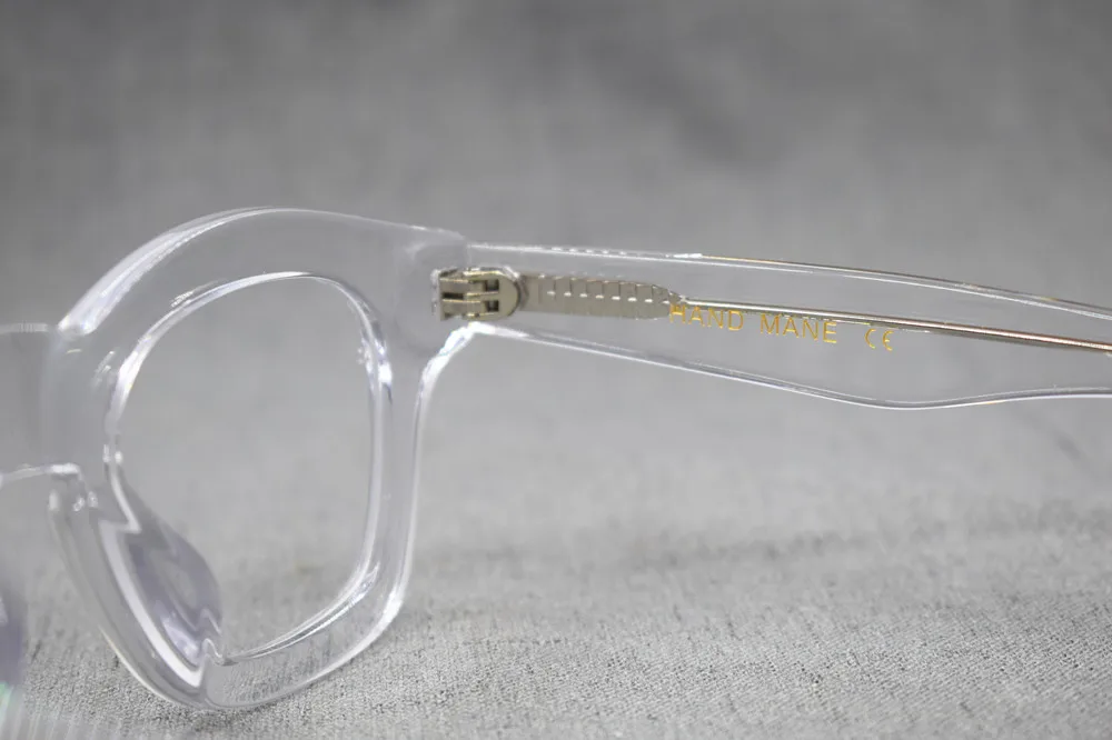 Óculos de leitura feito à mão no