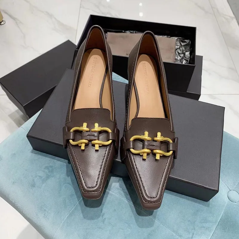 Женские туфли-лодочки женская обувь scarpe donna украшения из металла женская обувь квадратный носок Дамская обувь на высоком каблуке; Botas Mujer; модная обувь