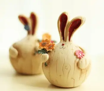 

Chinese Garlic Rabbit Resin Handicraft Home Jewelry Creative Wedding Gift Exquisite Car Decoration Statue