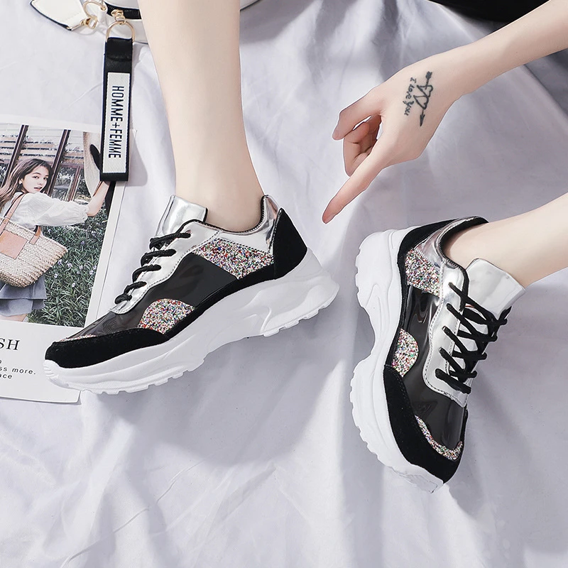 Zapatos de mujer 2019 verano nuevos zapatos de papá zapatos de mujer de color zapatos de mujer de fondo grueso blanco brillante|Zapatillas de correr| - AliExpress