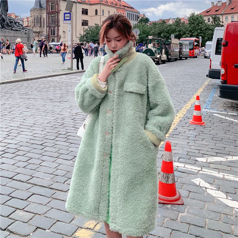 

New Lambhair Coat In Autumn and Winter 2019 Women's Loose Medium Long Color Contrast Fur One Piece Coat Jacket Women