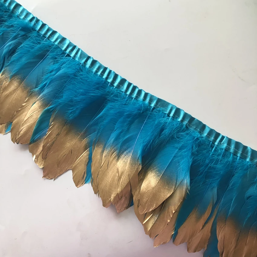 Лента из натуральных гусиных перьев декоративная тканевая полоска с бахромой и