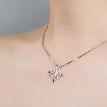 

SA SILVERAGE S925 Necklace Women's Pure Silver Frozen 925 Sterling Silver Blue Snowflake Necklace Female Chain Necklace Women