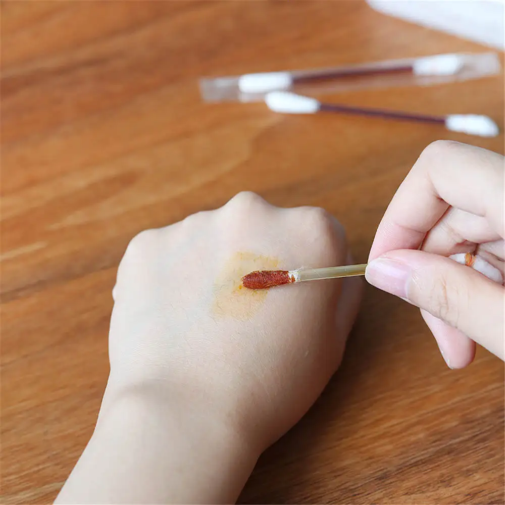 50PCSLot Cotton Swab Medical Alcohol Disposable Emergency Cotton Stick Iodine Swab Disinfected Swab for Children Adults Baby (5)