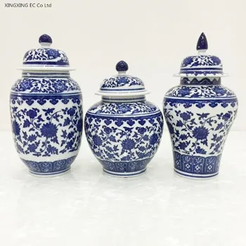 

Ceramic Blue and White Porcelain Vase Ceramic Candy Storage Jar Imitation Classical Living Room Decoration Craft Decoration