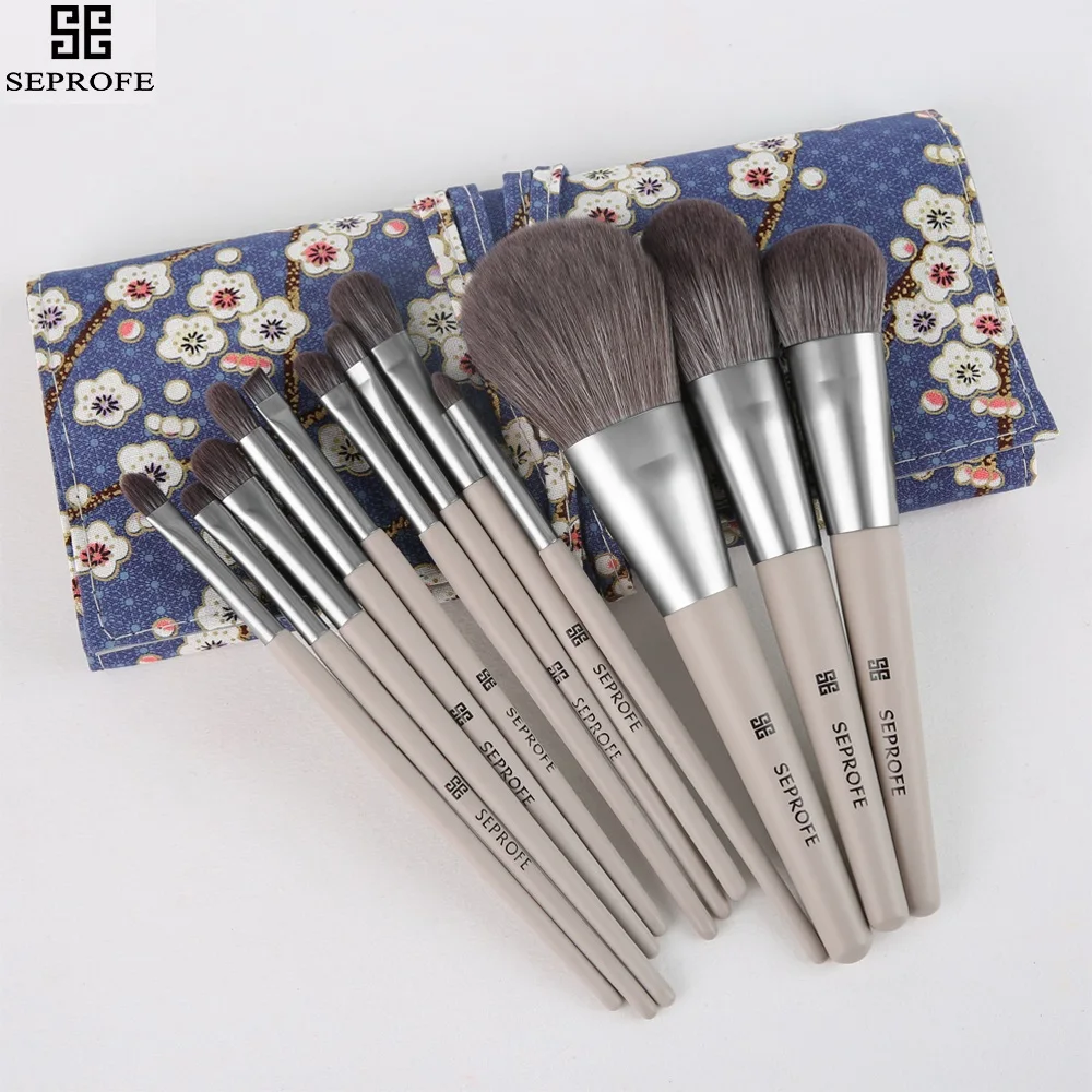 

12 pcs Makeup Brushes Set Powder Eye Shadow Foundation Concealer Blush Lip Make Up Brushes brochas para maquillaje+Fashion Bag