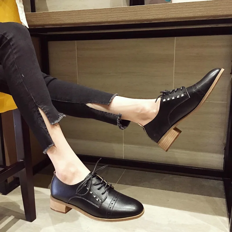 

2019 Autumn Square Head Loafers Student Versatile Chunky-Heel Moccosins Retro Slip-on England Low Heel Small Leather Shoes