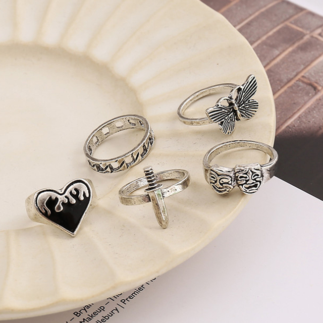 Gothic Heart Ring Set for Women Flame Pentagram Vintage Spades Ace Silver Plated Retro Charm Billiards Finger Jewelry