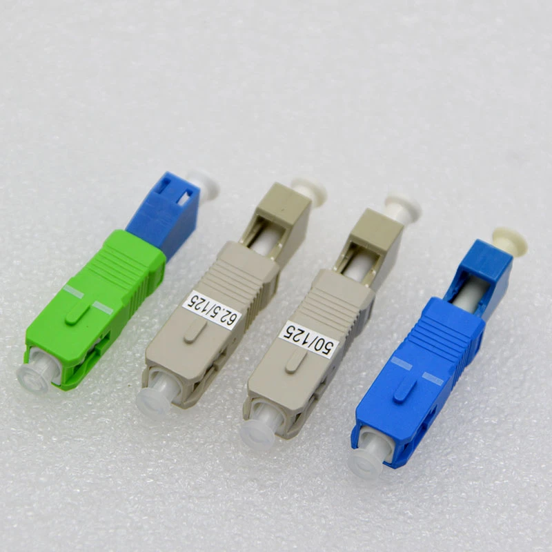 0,3 m Cavo adattatore in fibra ottica SNS da LC adattatore duplex ibrido a SC maschio modalit/à singola OS2 9//125 femmina