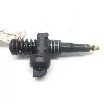 

038130073BA INJECTOR VOLKSWAGEN PASSAT SALOON (3B3)