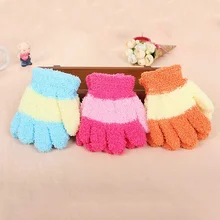 Детские плюшевые коралловые перчатки, милые варежки для малышей, теплые ветрозащитные перчатки для мальчиков и девочек от 3 до 6 лет, разные цвета