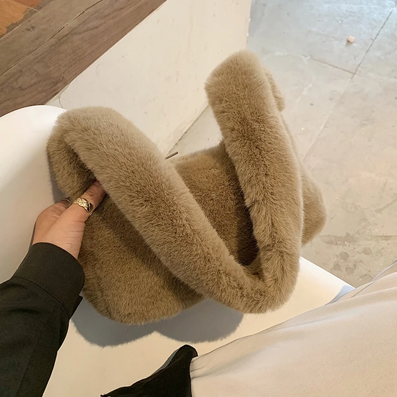

SWDF Soft Faux Fur Small Shoulder Bags for Women 2020 Winter Branded Trend Handbags Trending Designer HanBag Luxury Brand Bag