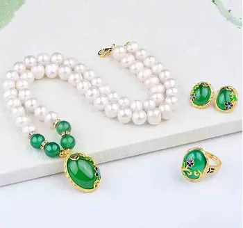 

Designer Freshwater Pearl Necklace with green jade Ring Ear Nails Three-piece Set for Mother's Elderly Birthday Gift