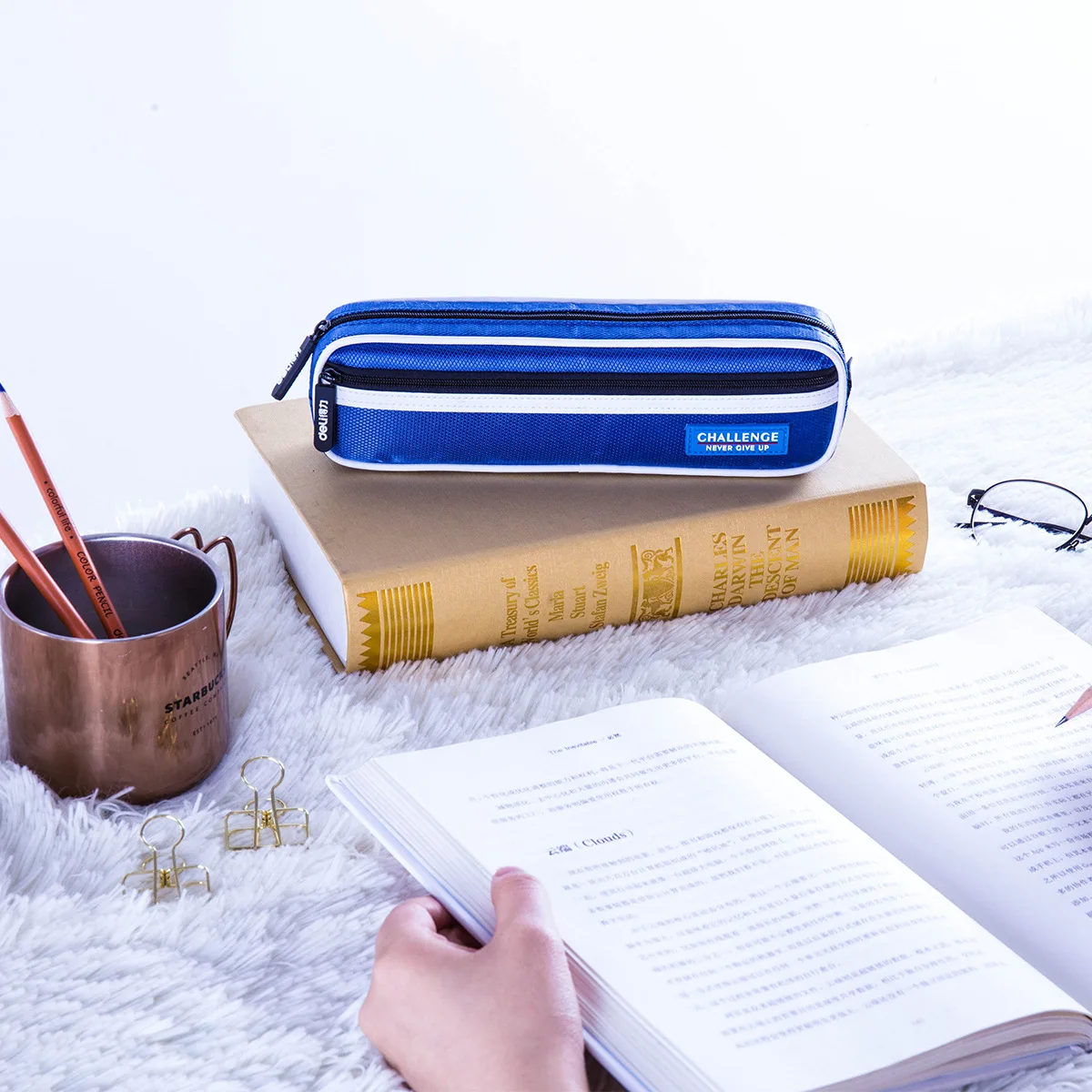 

Deli 66704 Lengthened Pencil Case Simple Middle School Students Lead Pencil Case Young STUDENT'S Stationery Box College Student