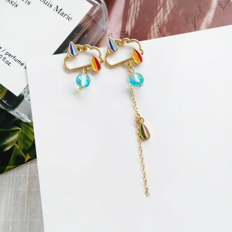 

Funny Asymmetric Cloud Cute Clip Earrings Without Piercing Colorful Daily Earrings for Women