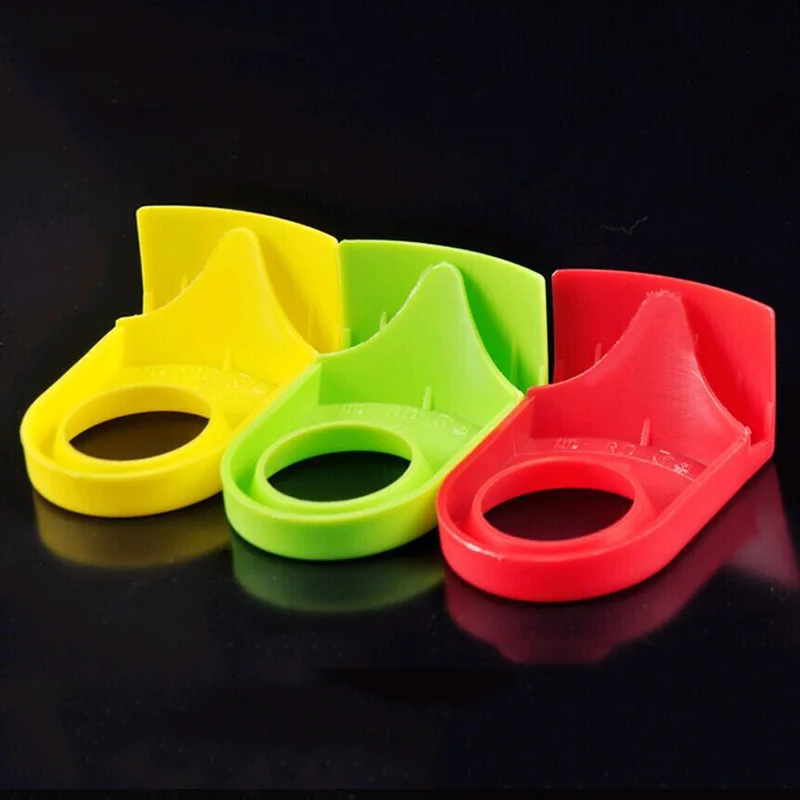 12pcs-lot-ABS-Beer-Cocktail-Snap-Bar-Drink-Clips-Bottle-Holders-Bottle-Buckle-Clip-Snap-Holder (1)