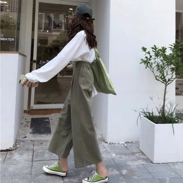 

Autumn 2019 new suit female white long-sleeved t-shirt top + French retro tooling wide-leg pants two-piece