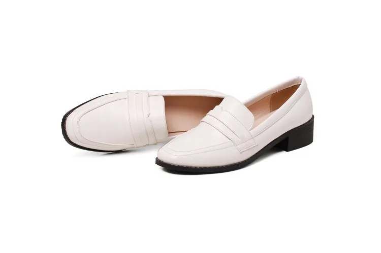 12105324534_1390563750