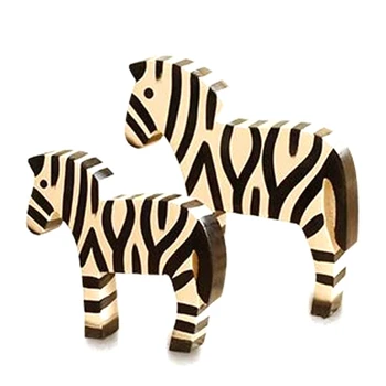 

2PCS/Lot Couple Wood Zebra Decoration Ornaments Figurines Zebra Model Miniatures Crafts Wedding Gift for Home Decoration