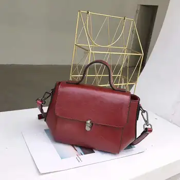 

Cowhide female bag small bag female 2020 spring and summer new shoulder messenger handbag leather ladies small square bag