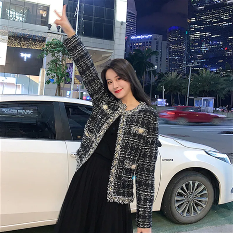 Autumn Fashion Week High Quality Tassel Tweed Jacket Women Grace Long Sleeves Single Breasted Lattice Tweed Jacket Coat