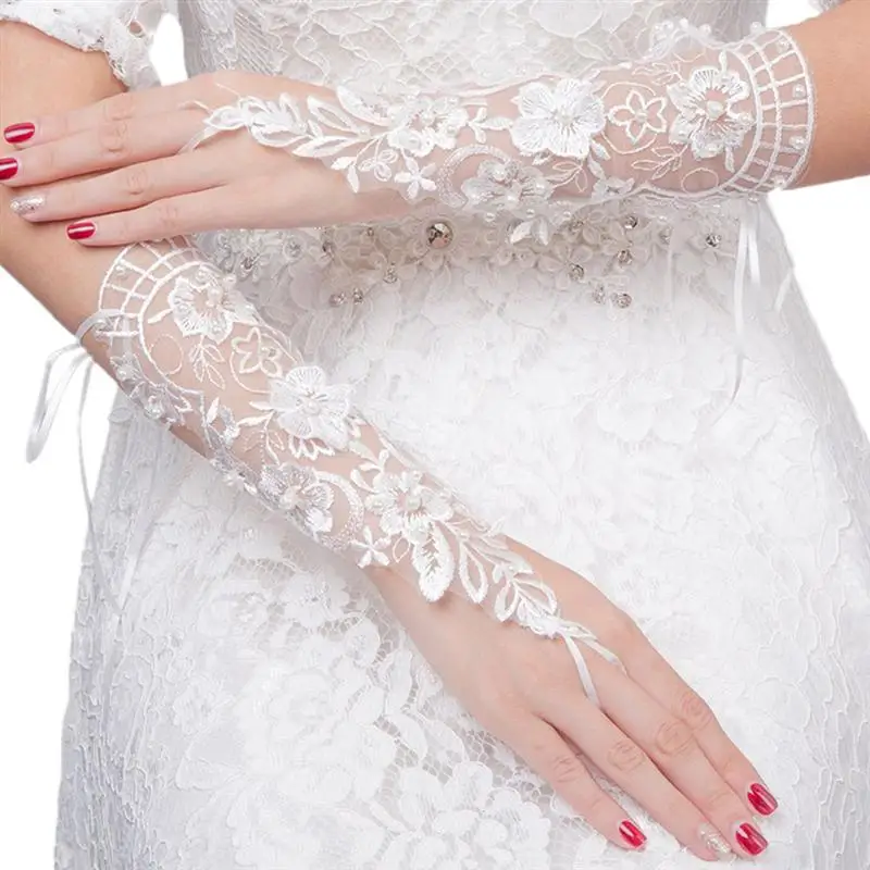 Rhinestone Bride Fingerless Gloves Hollow Out Lace Flower Wedding Accessories B 