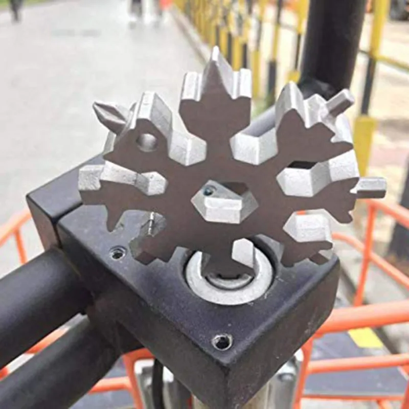 

18 In 1 Multi-Tool Stainless Steel Snow Shape Flat Cross Head Screwdriver Allen Key Spanner Key Chain Tool For Backpack